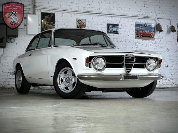 Alfa Romeo 1300 -2000 GT Twin Spark Restomod 